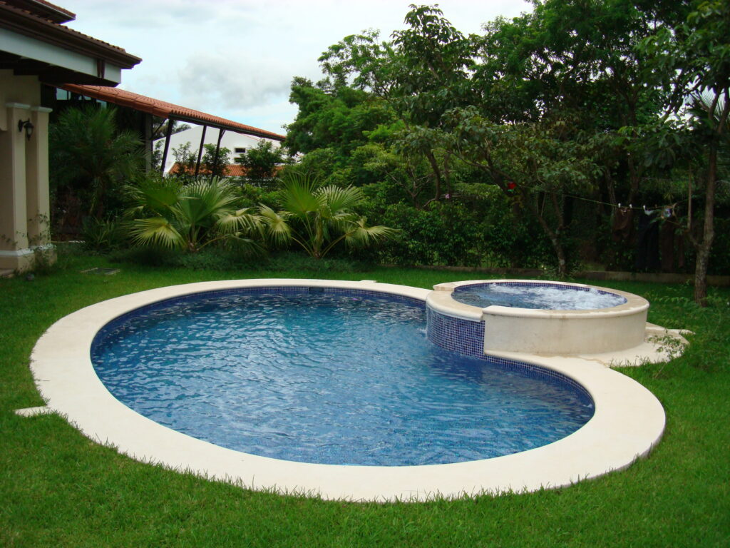 freeform pools in costa rica, santa ana