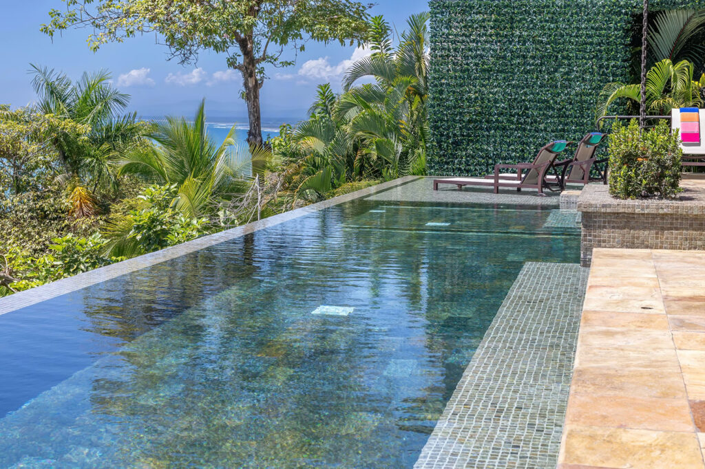 pool construction in costa rica, quepos