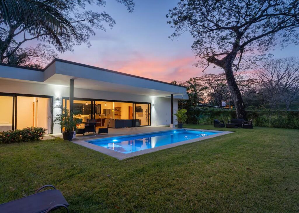 guanacaste, pool designer, builder