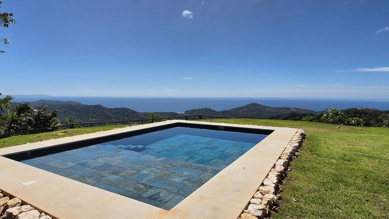 nosara pool, views builders