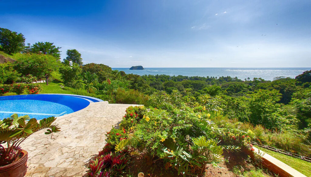 pool construction, in guanacaste